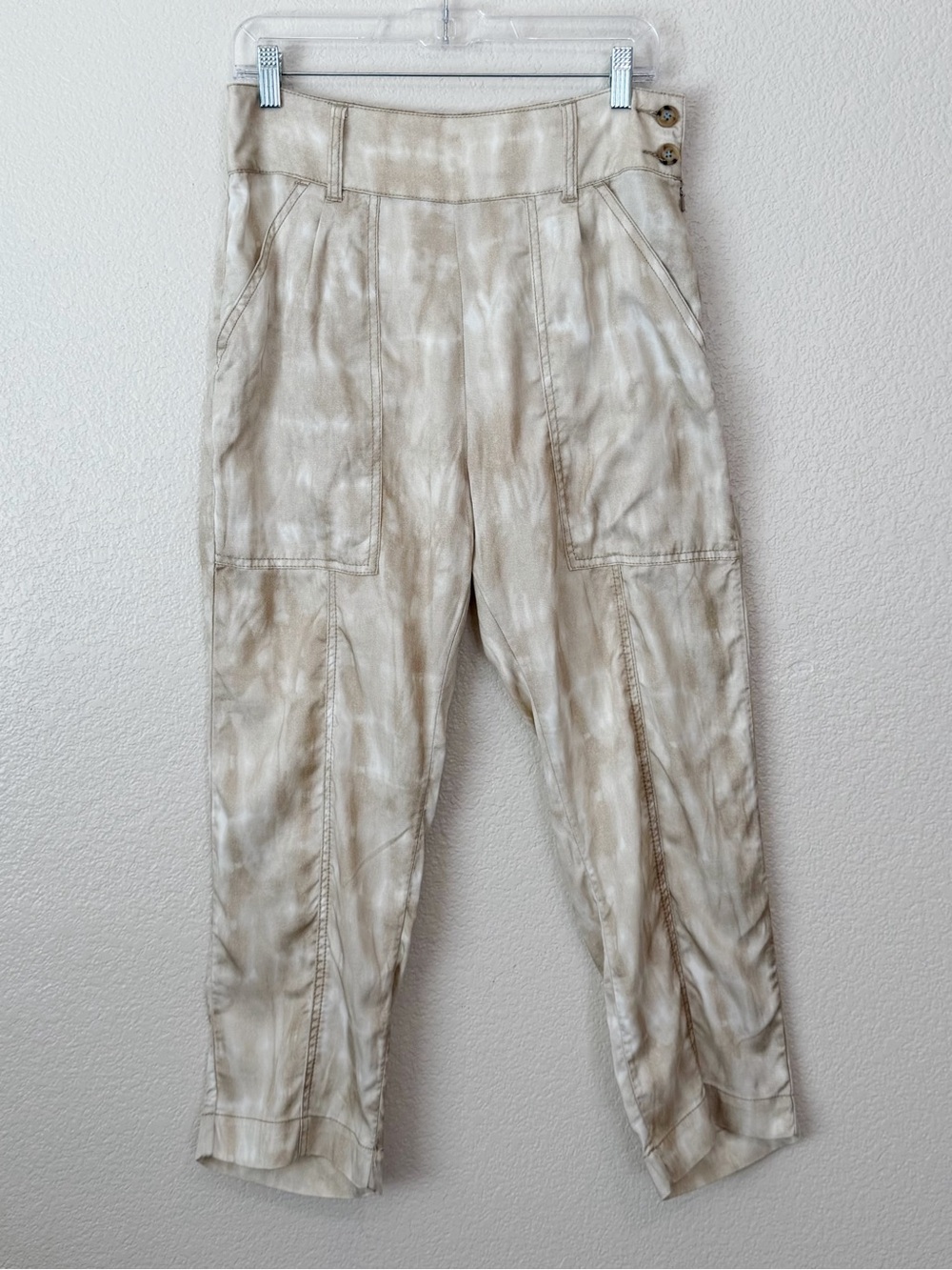 By Anthropologie 100% Lyocell Mitra Beige White Tie Dye Pants, Size 4